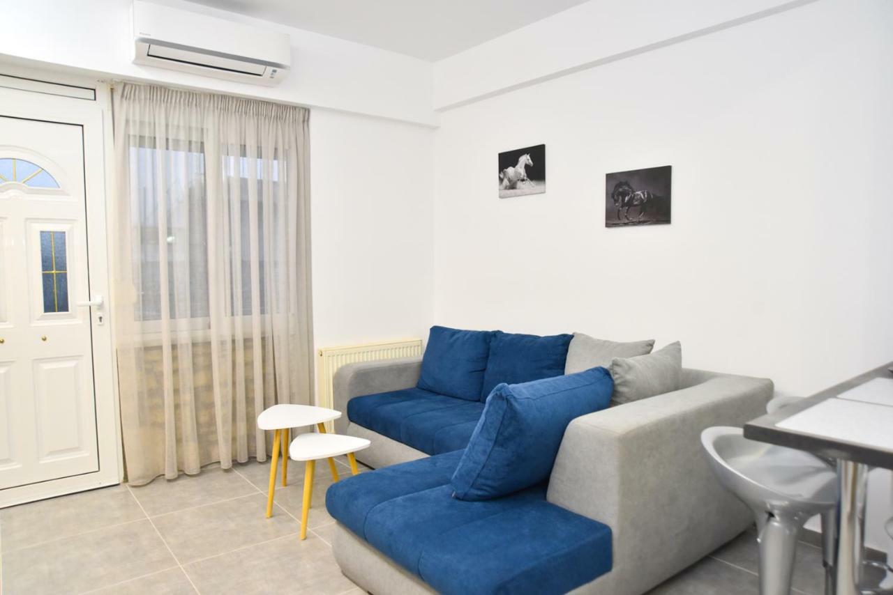 La Perla Apartment 2 Kalamata Exterior foto